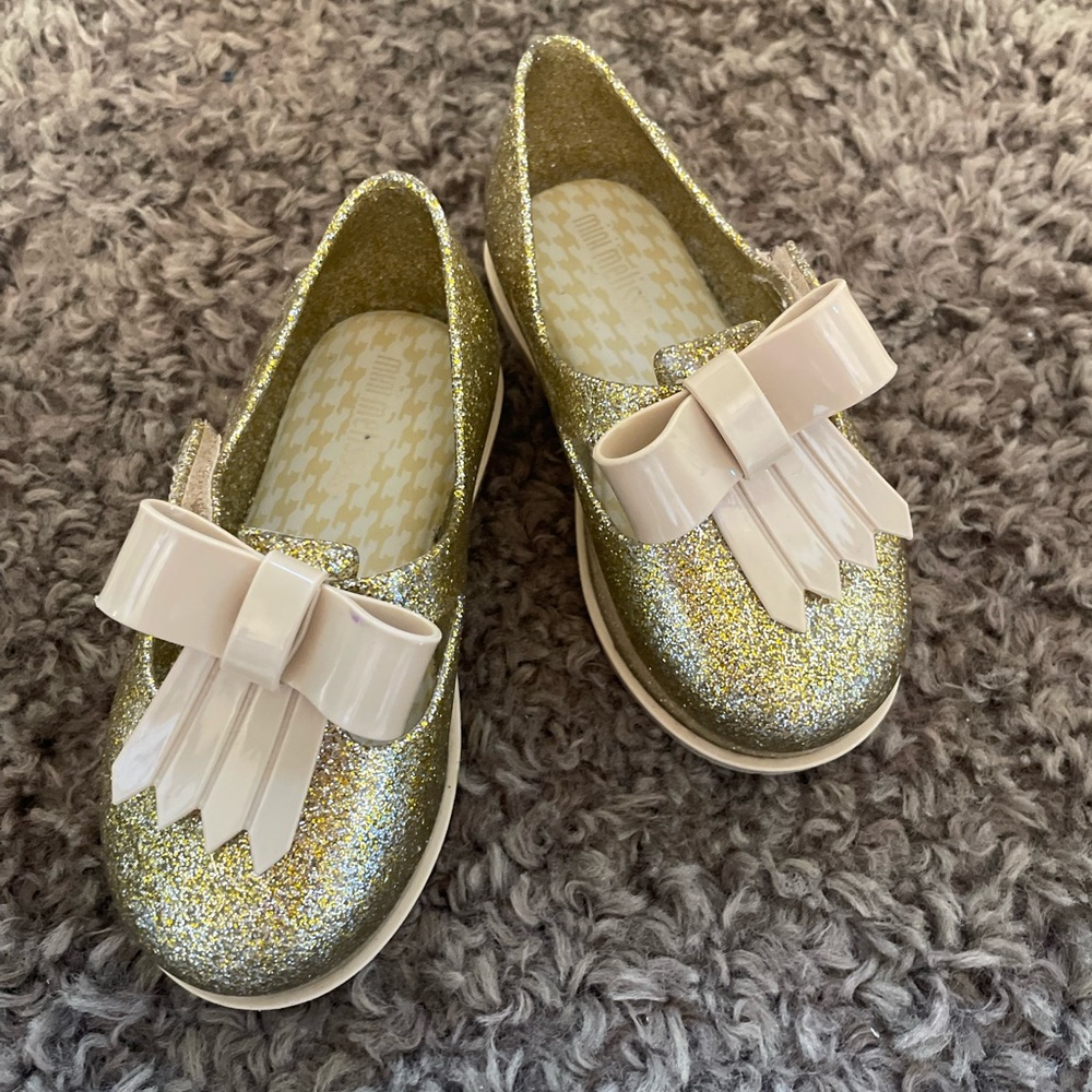 Mini melissa size 7